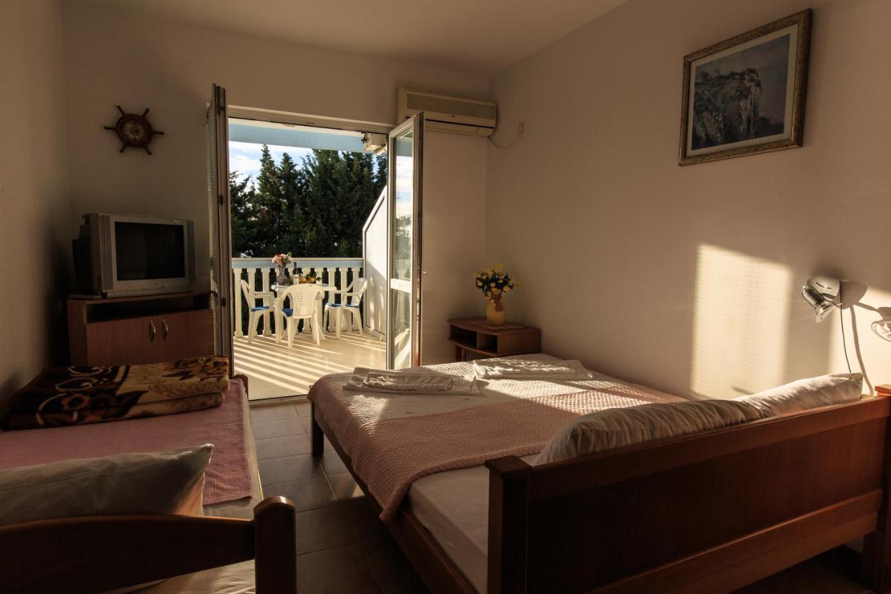 Guest House Perovic Сутоморе Экстерьер фото